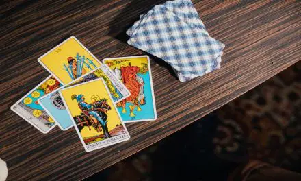 Best Tarot Cards for Beginners
